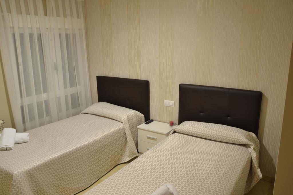 Hostal El Bugar Teruel Buitenkant foto